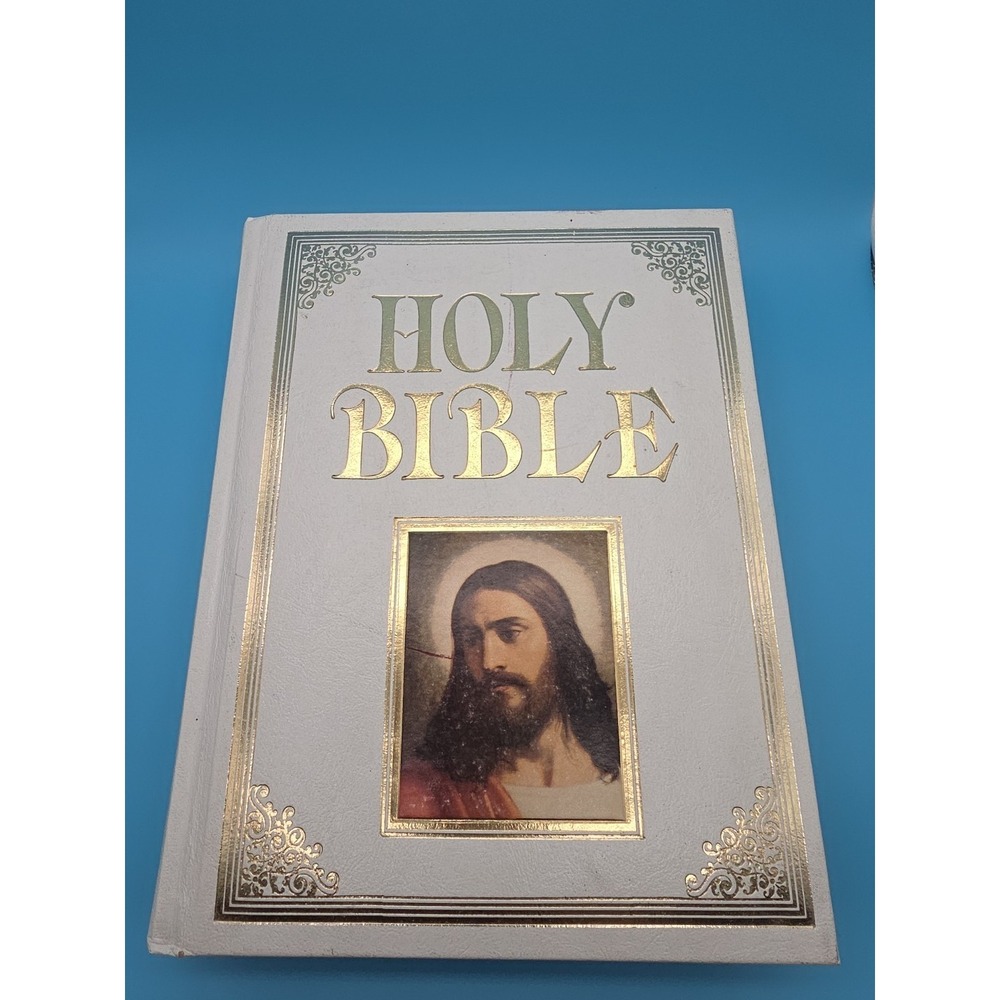 Holy Bible Heirloom Family Edition King James Bible (1987) Illustrated
